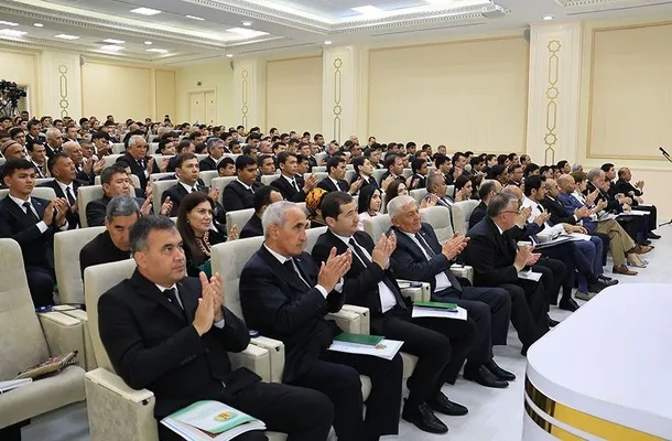 Daşky gurşawy goramagyň bütin dünýä güni mynasybetli “TÜRKMENISTAN-EKOLOGIÝA ABADANÇYLYGYŇ MEKANY” atly ylmy-amaly maslahaty